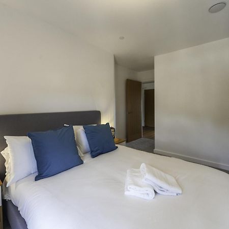 Lovely 2 Bedroom Apartment In Central Ashford Ashford  Buitenkant foto